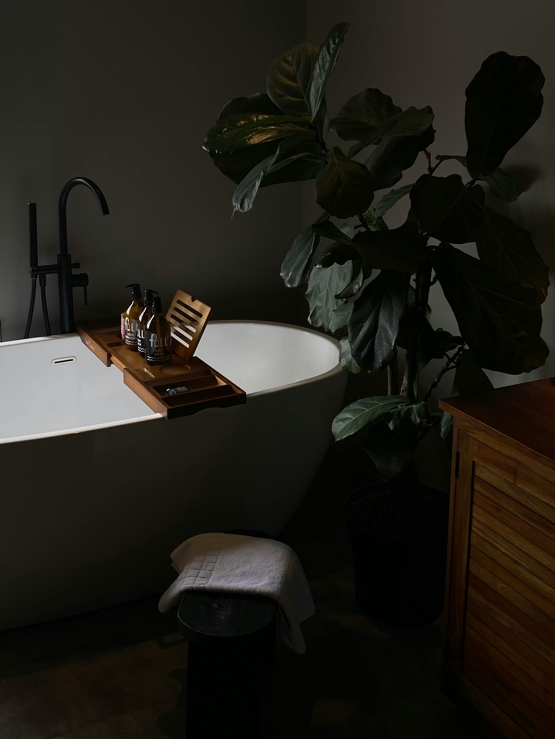 Salle de bain rénovée à Villeneuve-d'Ascq par Villeneuve Chauffage Salle de bain rénovée à Villeneuve-d'Ascq par Villeneuve Chauffage